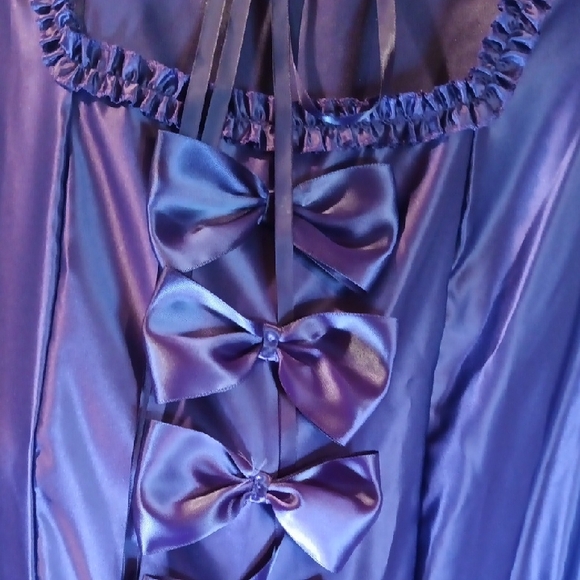 Women's Plus Size 5X Purple Victorian With Matching Choker Dress - Picture 2 of 4